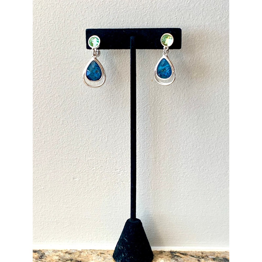 Napier Silver Tone Green Blue Crystal Drop Clip On Earrings EUC